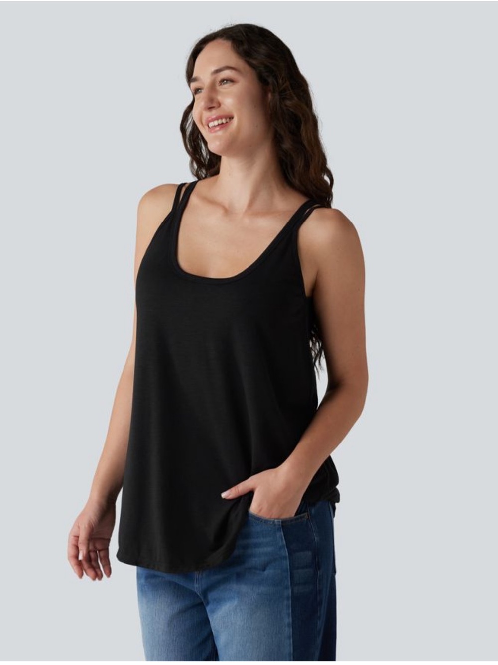 HALARA Black Double-Strap Scoop Neck Tank